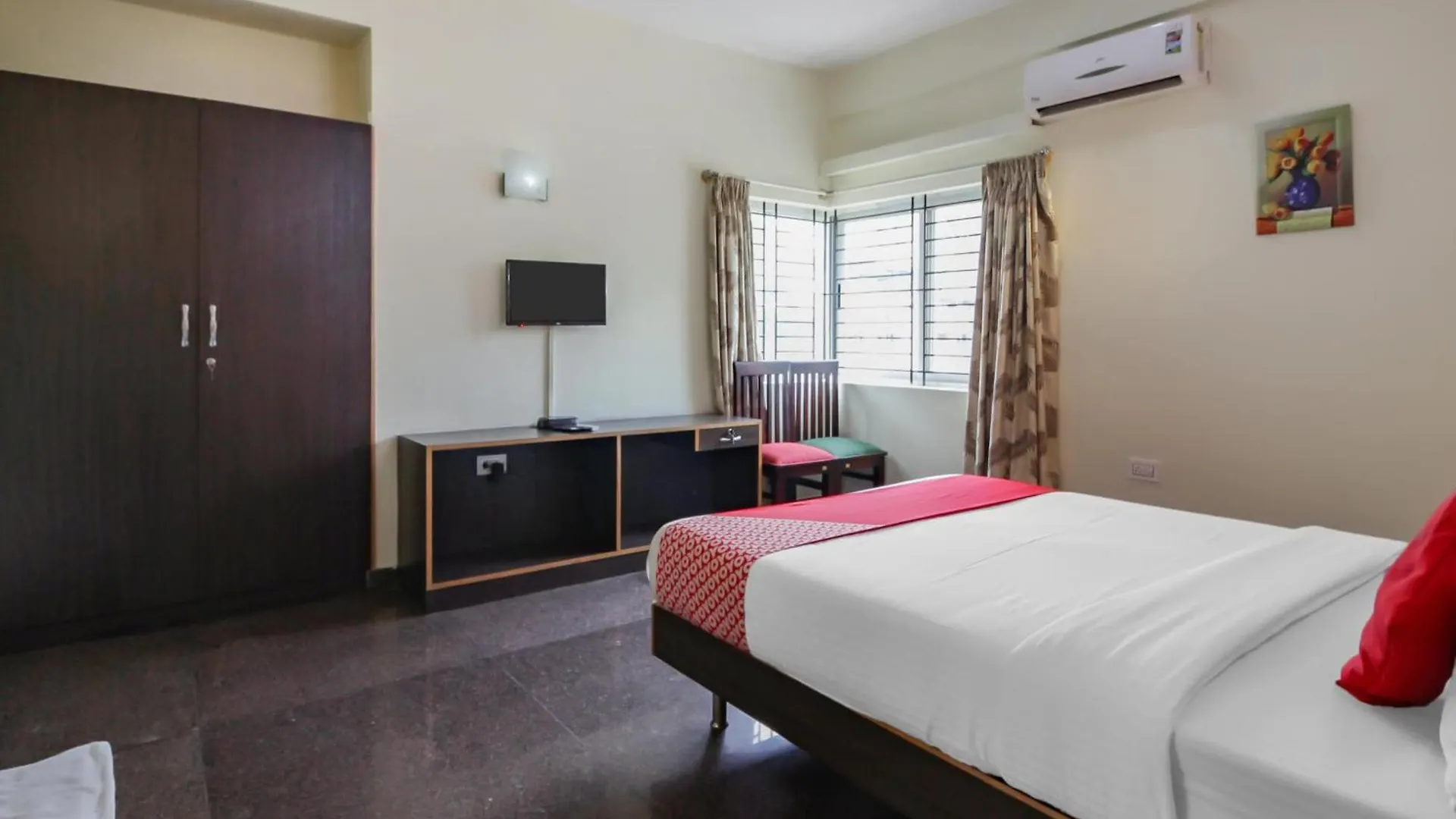 Collection O The Olive Shine Hotel Mysore 4*,  India