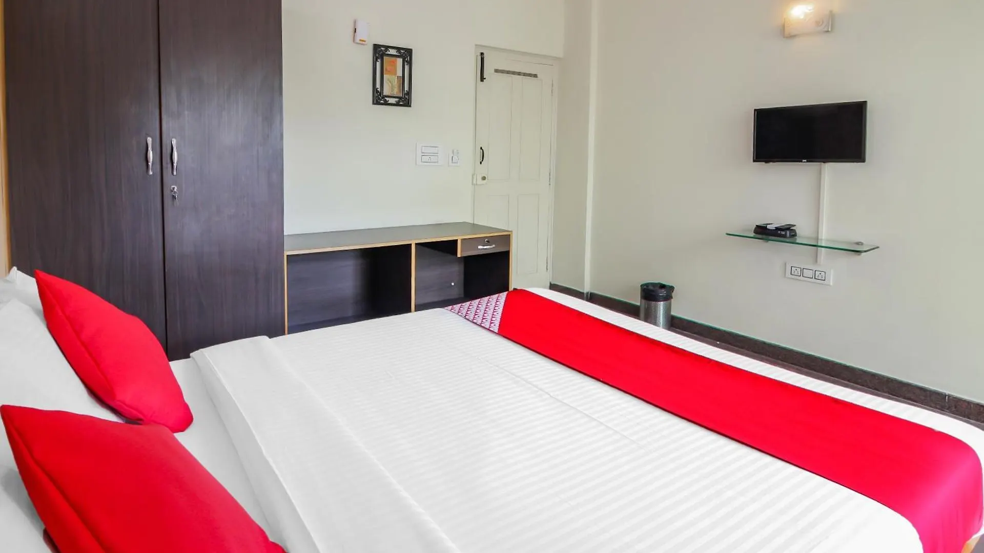 Collection O The Olive Shine Hotel Mysore India